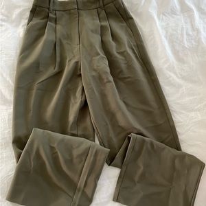 New with tag! Abercrombie & Fitch wide leg trousers size 29